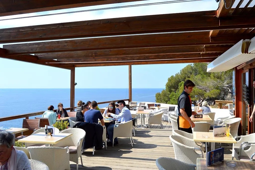 Apartamentos Cala Salions Tossa de Mar Spain