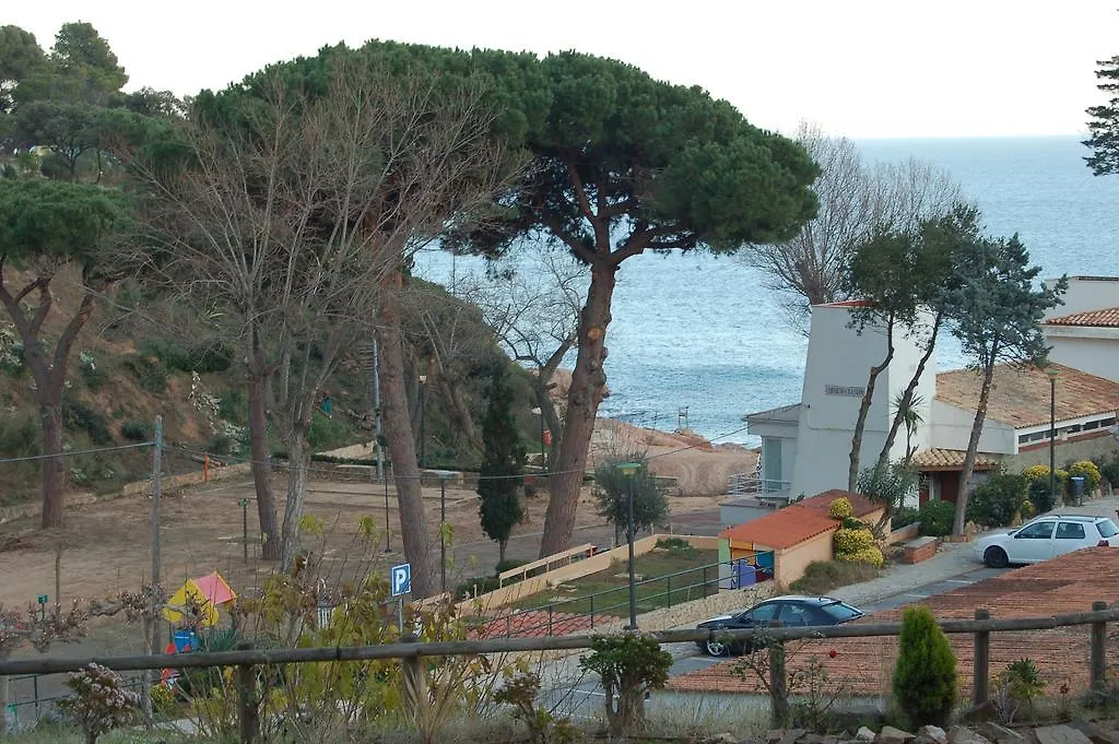 Apartamentos Cala Salions Tossa de Mar 0*,  Spain